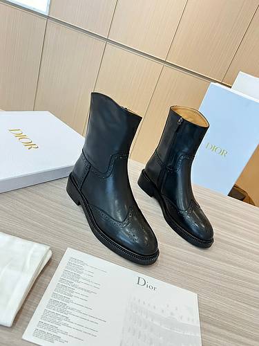 Picture of Dior Shoes Women _SKUfw147358138fw
